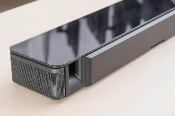 Bose Smart Soundbar 700 Review Are they worth it?