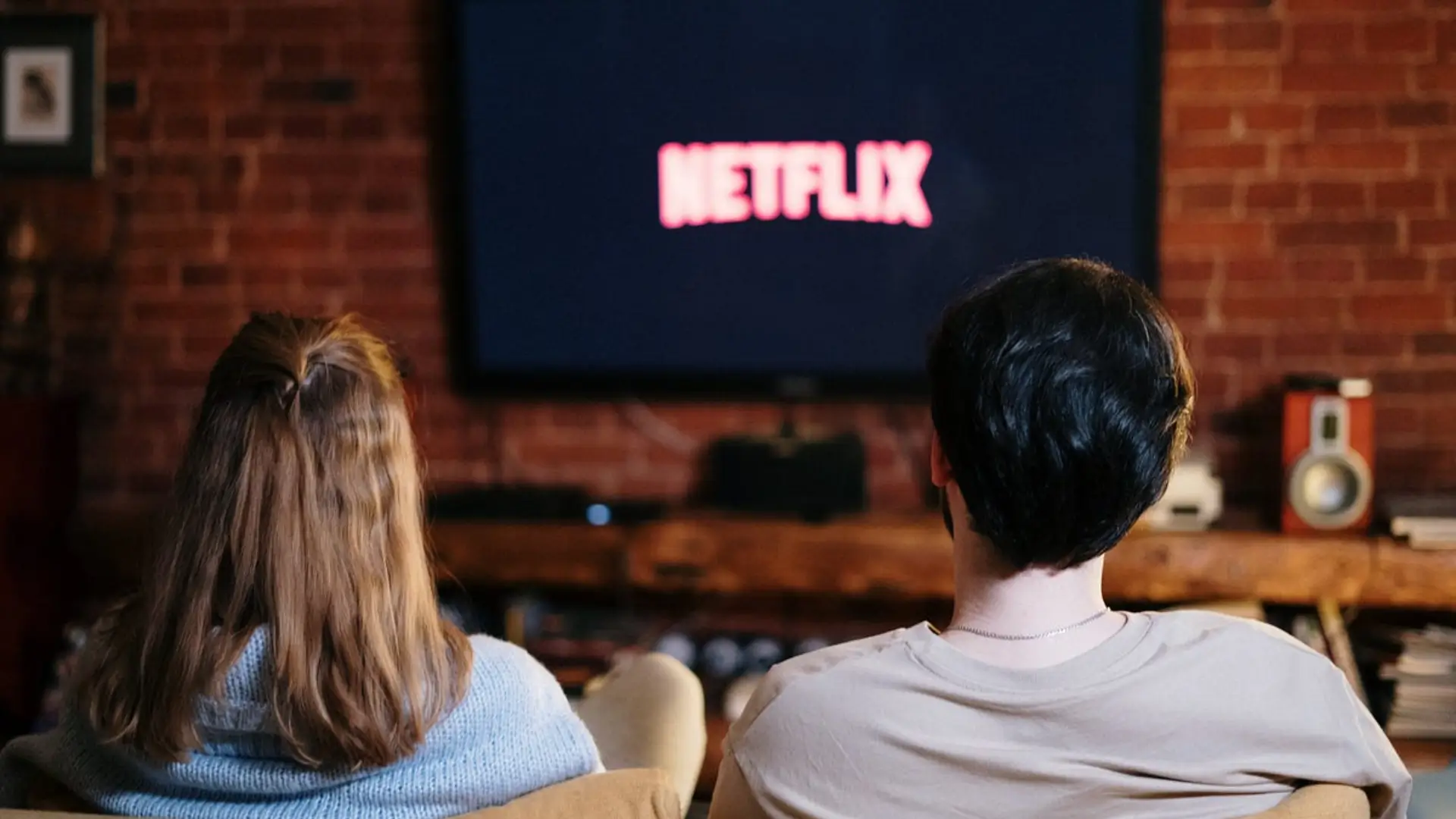 Best Tv Shows for couples on Netflix